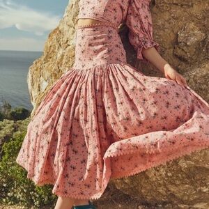 Eddy Drop Waist Skirt
Primrose Bouquet Floral Bouquet Floral